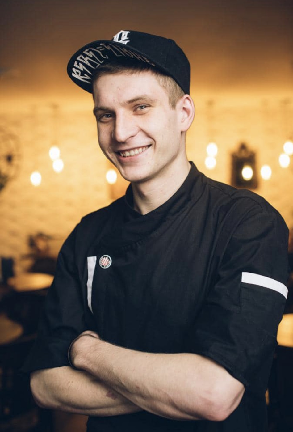 ДОЛМАТОВ Ілля Олександрович